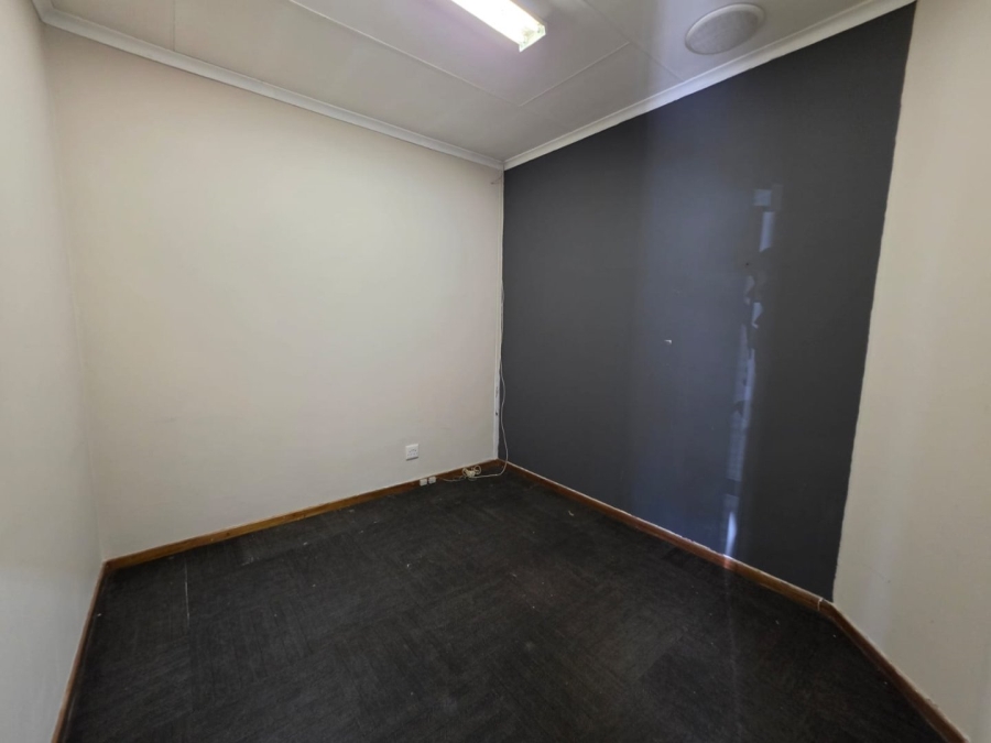 To Let Commercial Property for Rent in Bethlehem Free State
